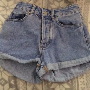 Brandy Melville shorts